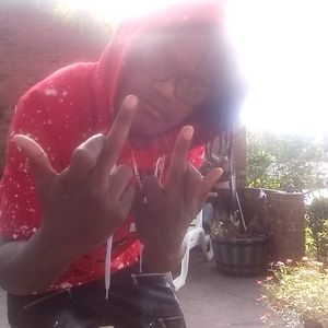 Meet your Posher, Kenneth